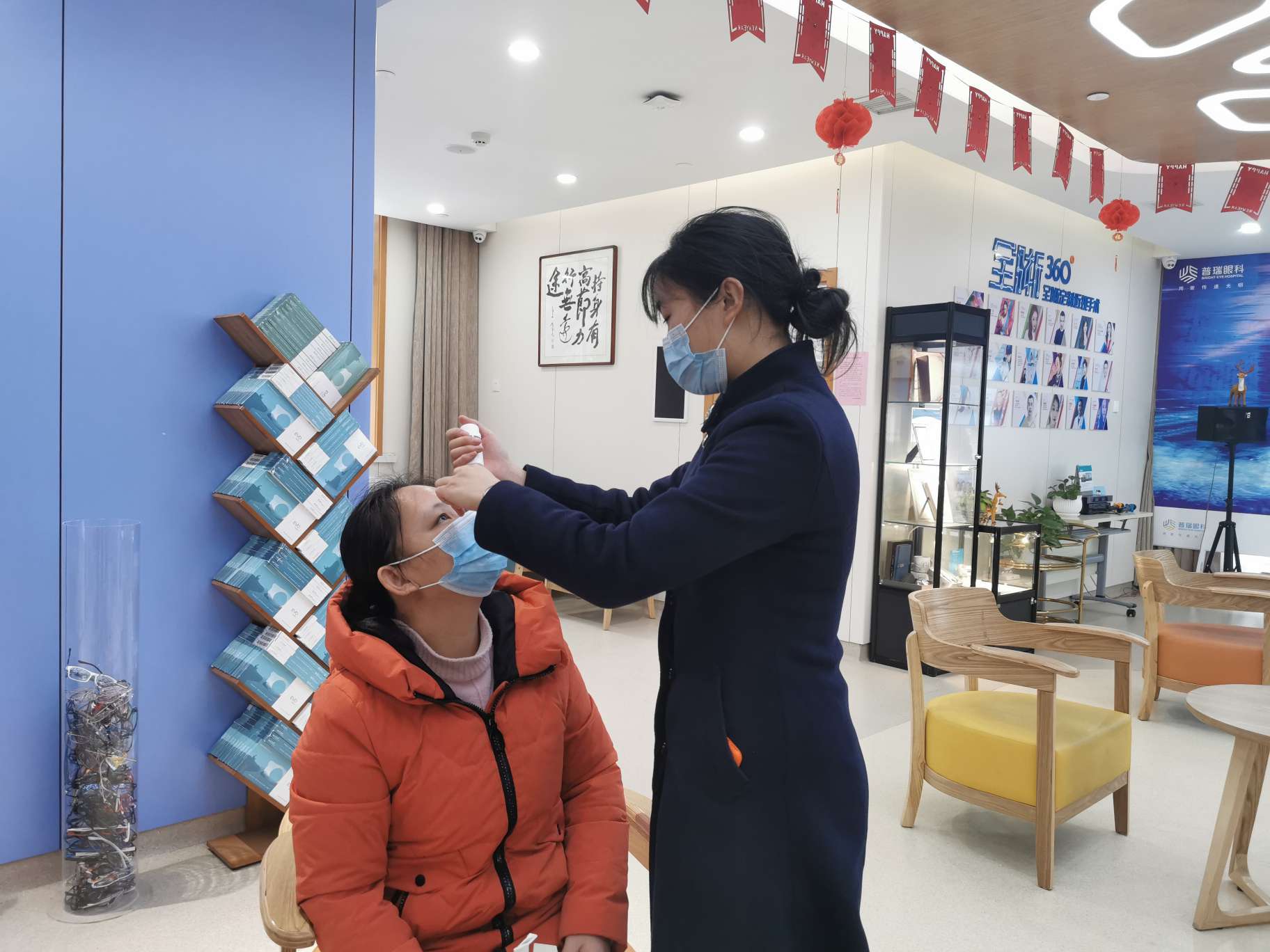 【摘镜者说】 兄妹俩的近视手术之旅